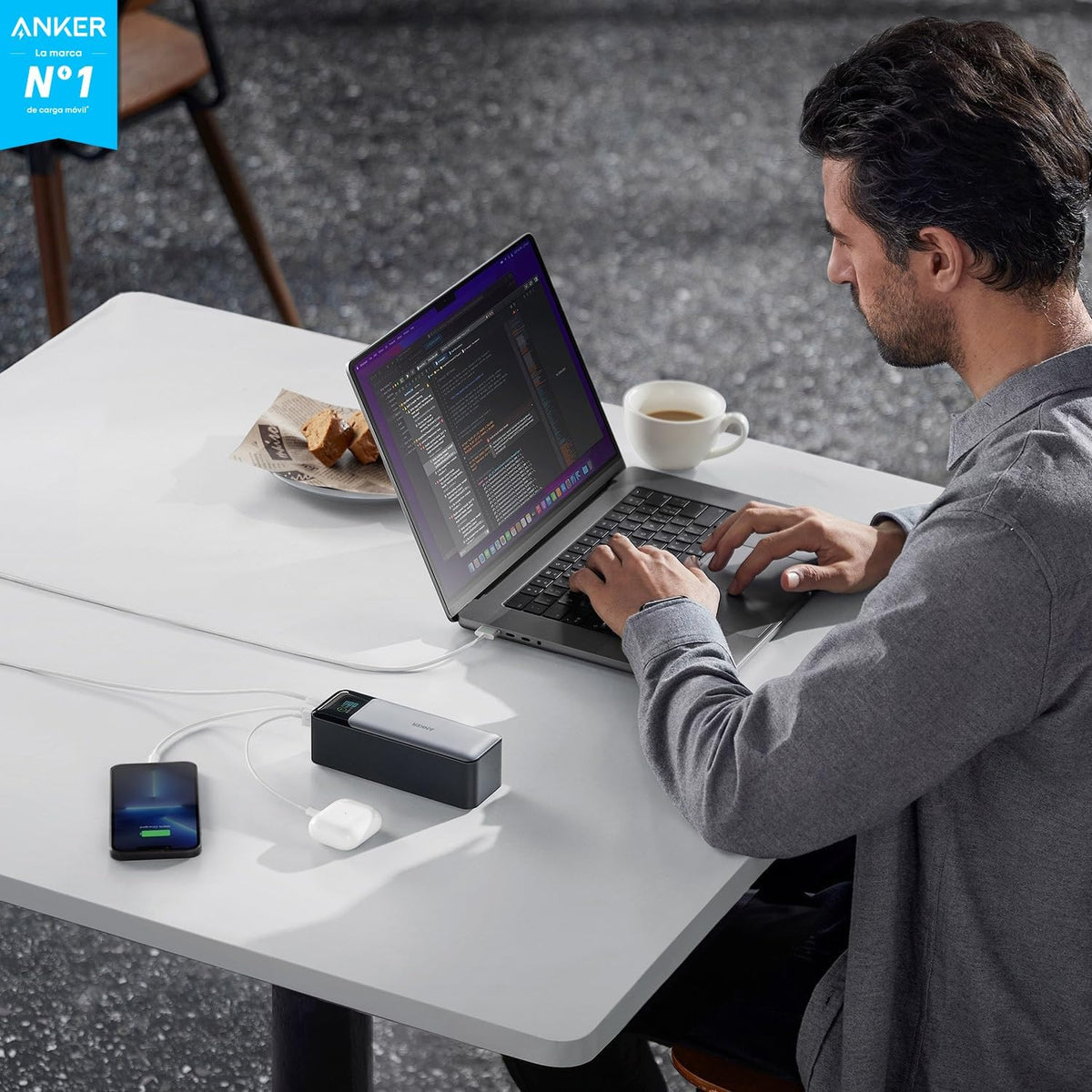 Anker Zolo Power bank 24.000mAh 140W con Tres puertos USB C
